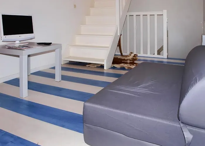 Maison De 2 Avec Wifi A Hébergement de vacances *